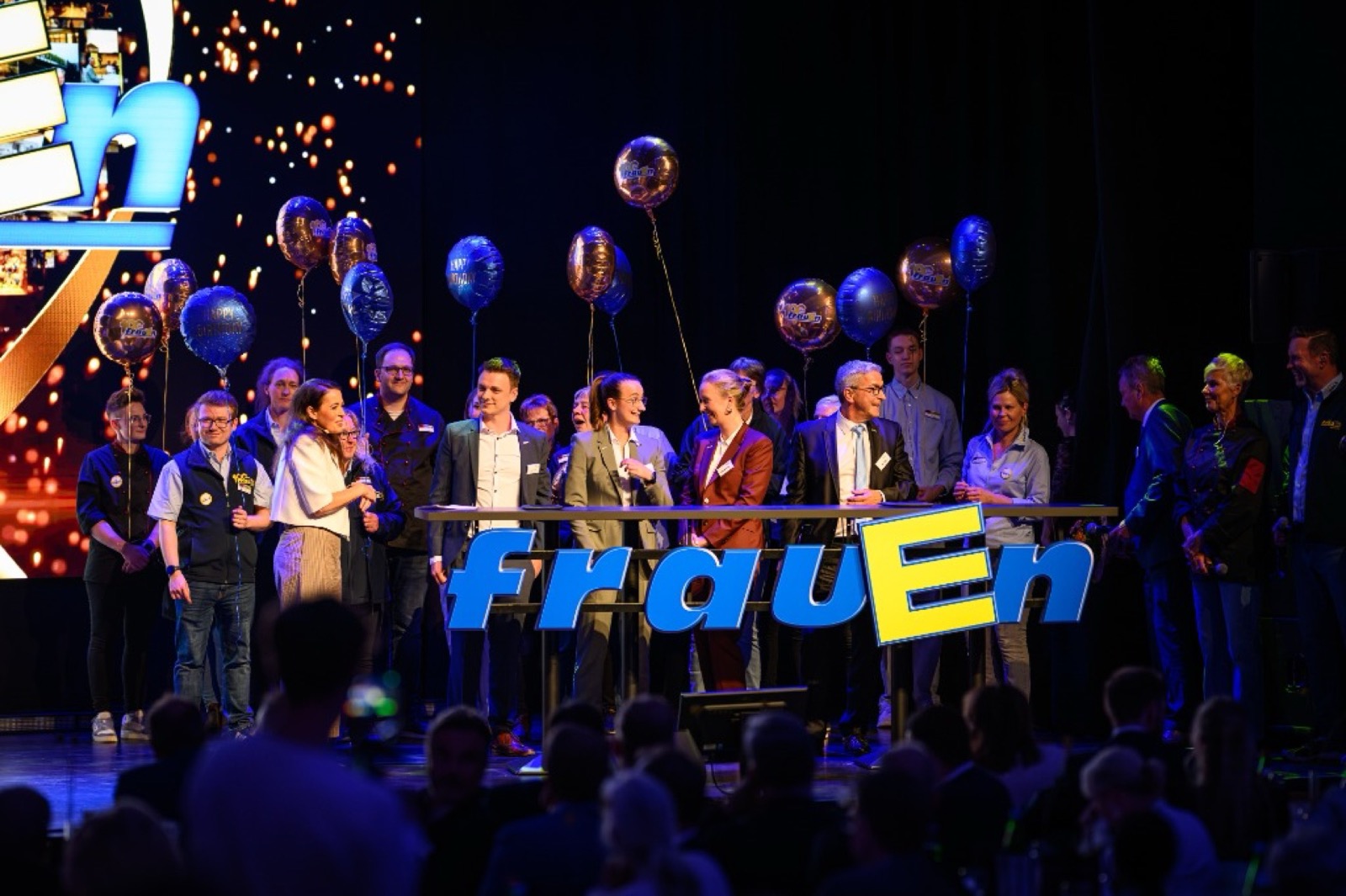 100 Jahre EDEKA Frauen Jubiläumsfeier im Elbforum Brunsbüttel