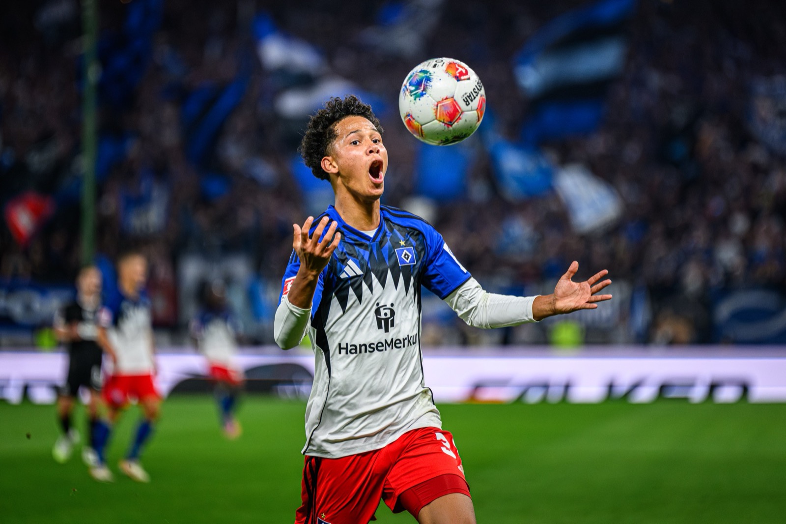 Sport-Fotografie: Fußball - Hamburger SV - FC St. Pauli