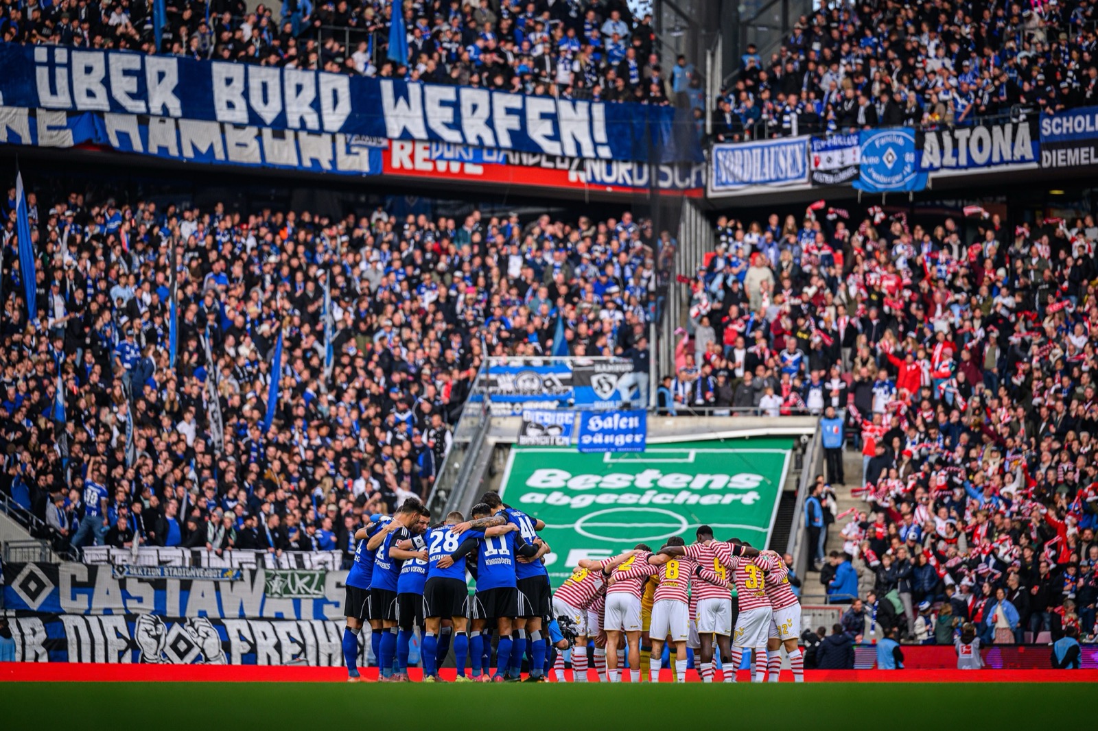 Sport-Fotografie: Fußball - 1. FC Köln - Hamburger SV