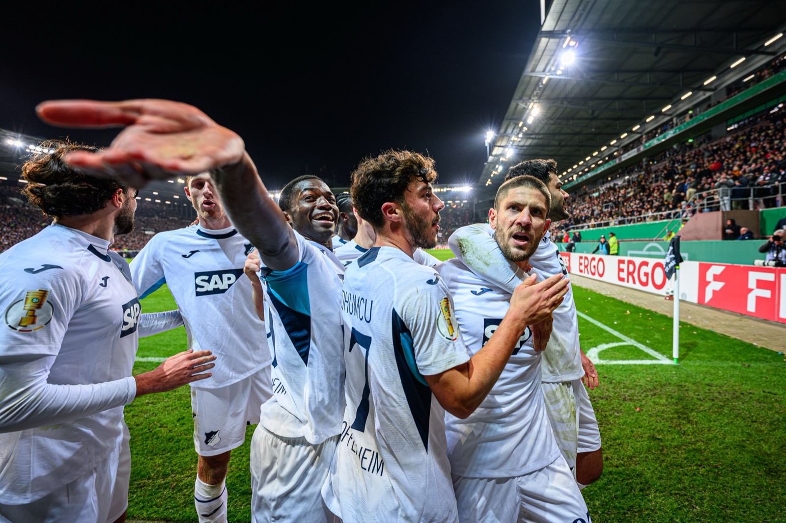 Sport-Fotografie: Fußball - FC St. Pauli - TSG 1899 Hoffenheim